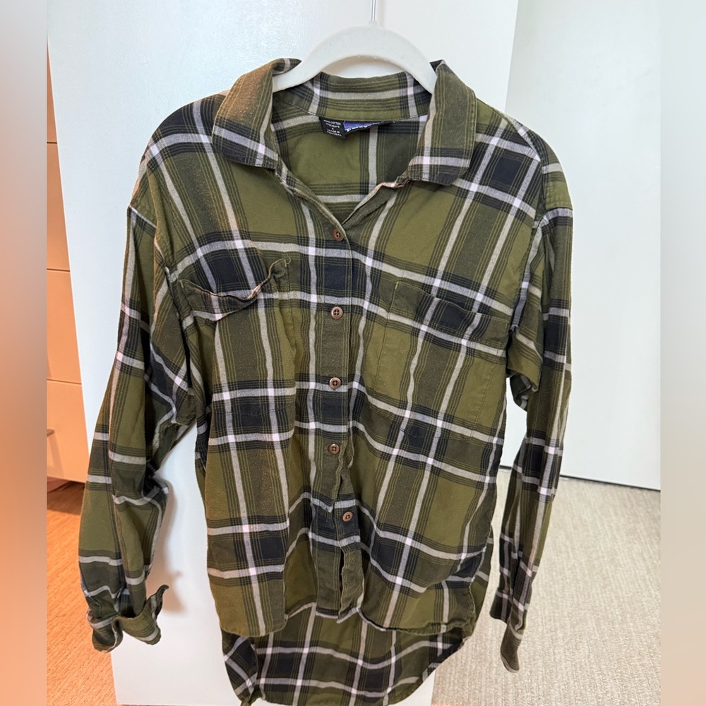 Olive Green Plaid Men's Button-Up Shirt